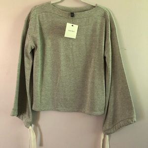 Ellen Tracy Grey Tie Sleeve Casual Blouse